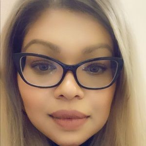 Meet your Posher, Syeda